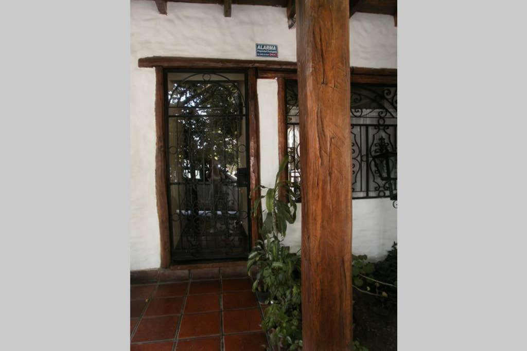 Casa Colonial En Salta Nueva Y Antigua Daire Dış mekan fotoğraf